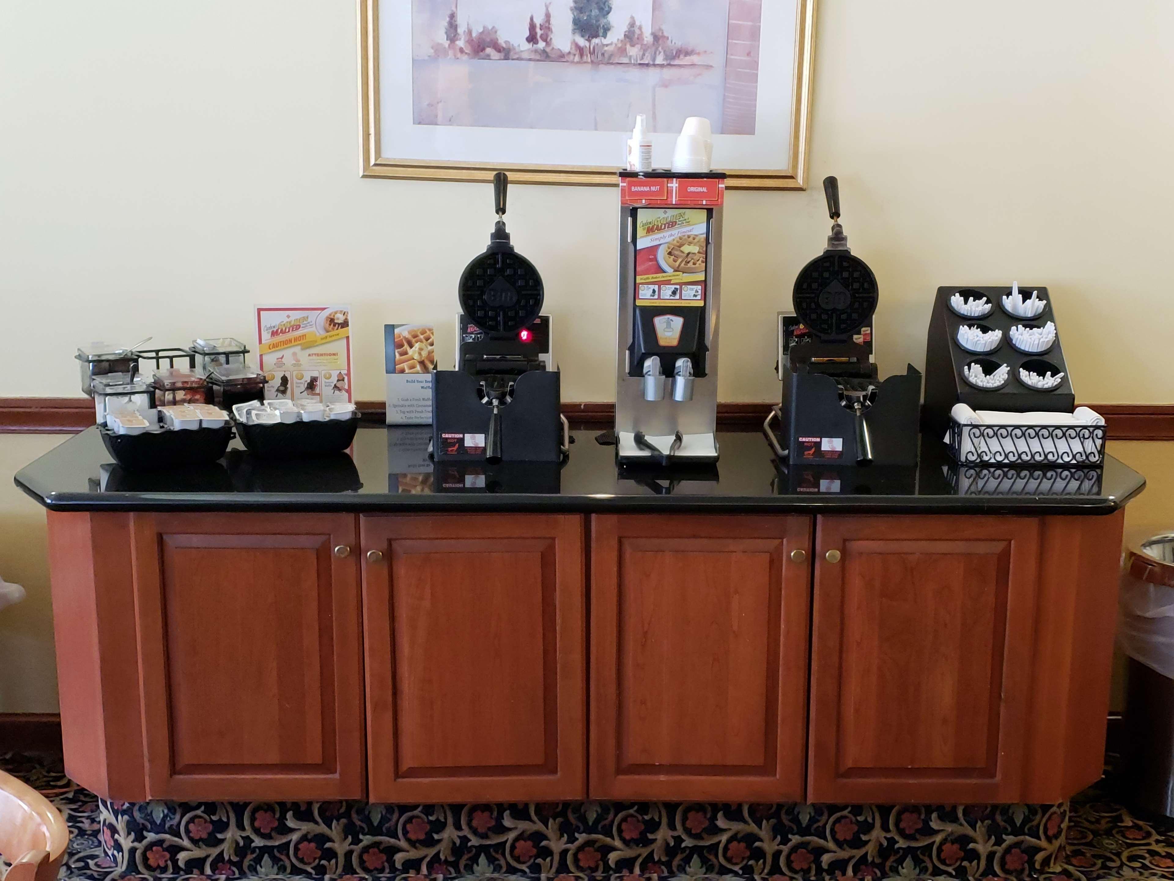 Best Western Grand Victorian Inn Sayre Екстериор снимка